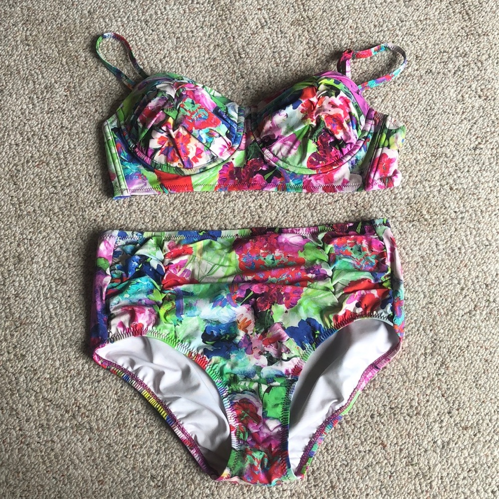Lands end floral bikini